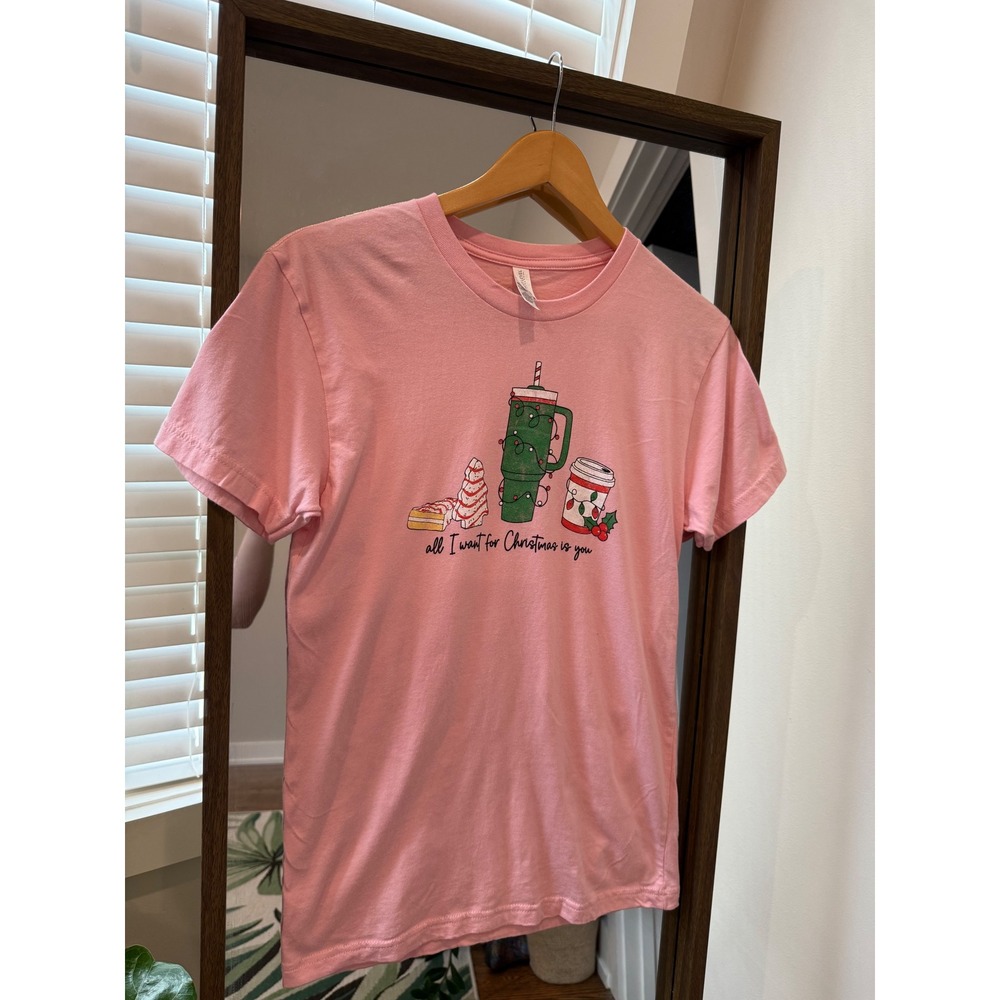 Halo Pink Christmas Graphic T-Shirt All I Want for Christmas is You XS Stanley